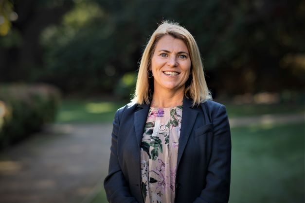 Policy case study: the impact of digital platforms paying for news in Australia 4 Andrea Carson bargaining codes
